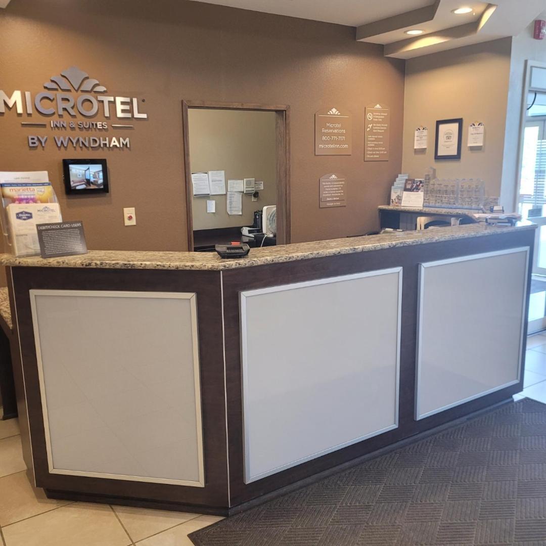 Microtel Inn & Suites By Wyndham Marietta Exteriér fotografie